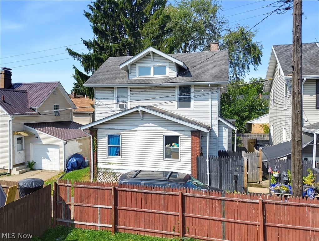 1535 Ames Court NW Canton OH 44703