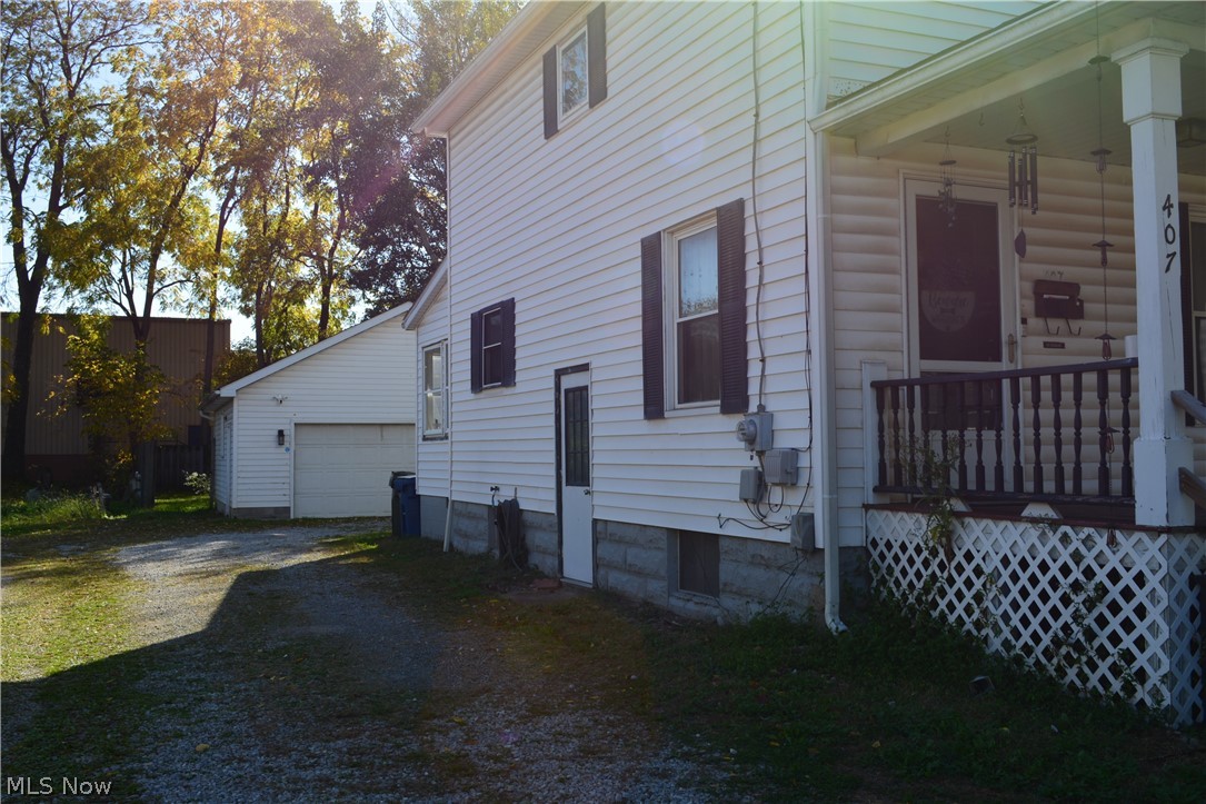 407 W Herrick Avenue Wellington OH 44090