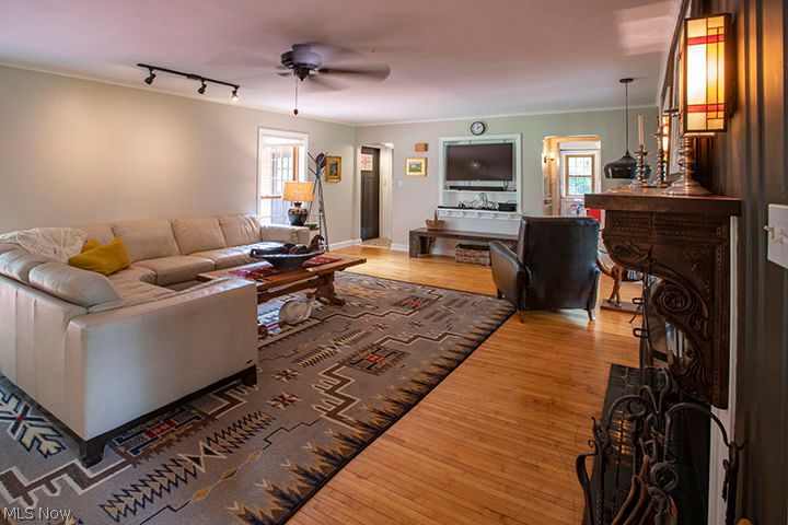 1437 N Park Avenue NW Canton OH 44708