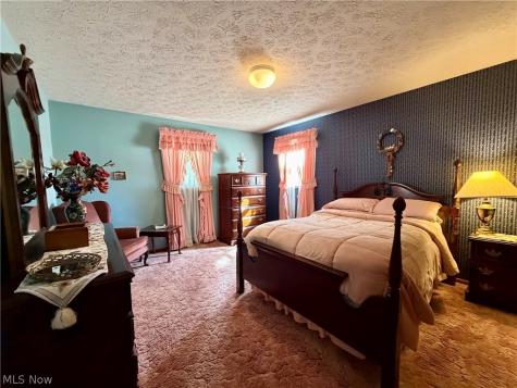 14320 Broadwood Drive Burton OH 44021