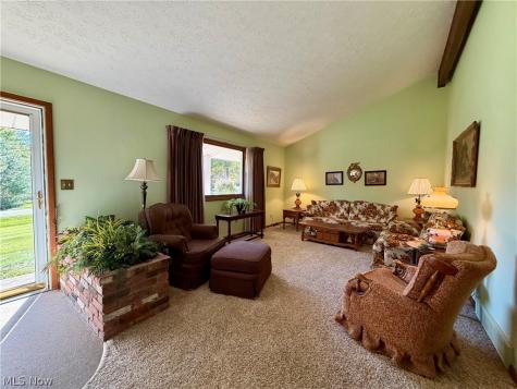 14320 Broadwood Drive Burton OH 44021
