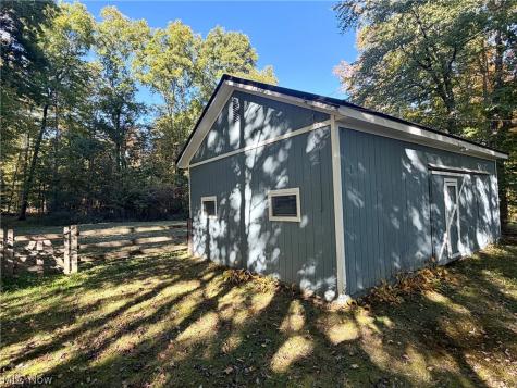 14320 Broadwood Drive Burton OH 44021