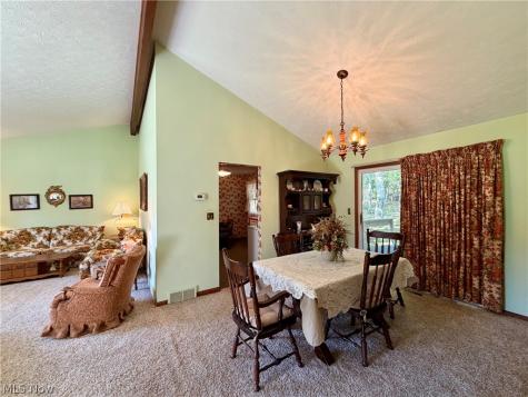 14320 Broadwood Drive Burton OH 44021