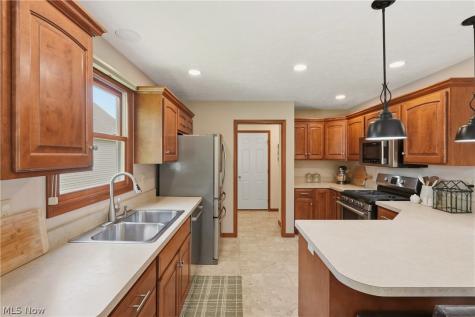 1430 Ashton Way Wooster OH 44691