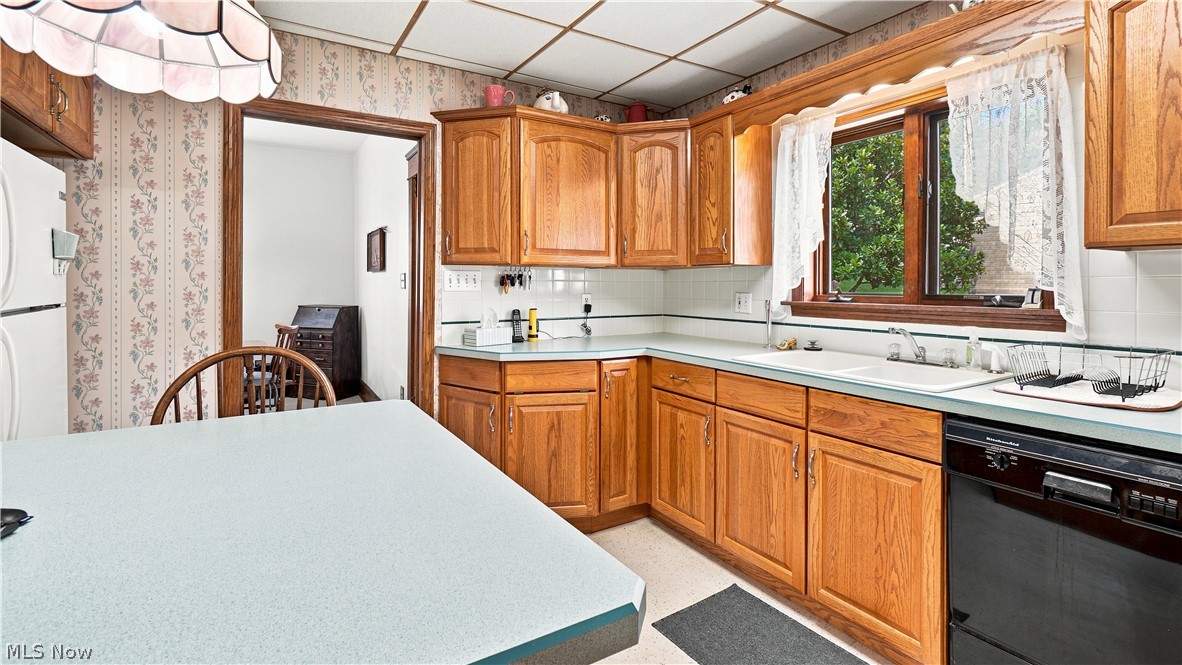 2005 E Wheeling Avenue Cambridge OH 43725