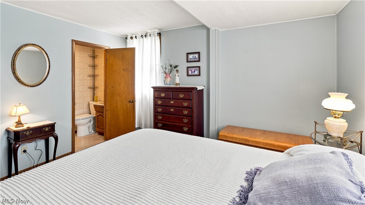 2005 E Wheeling Avenue Cambridge OH 43725