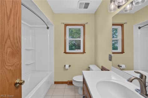 6751 Glenella Drive Independence OH 44131