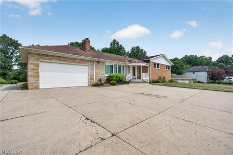 6751 Glenella Drive Independence OH 44131