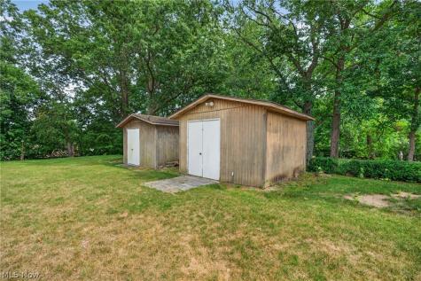 6751 Glenella Drive Independence OH 44131
