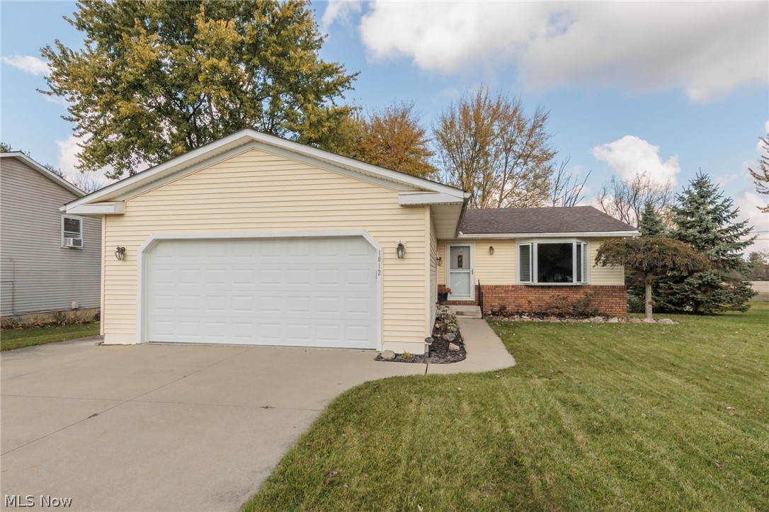 1012 Greenwich Avenue Grafton OH 44044