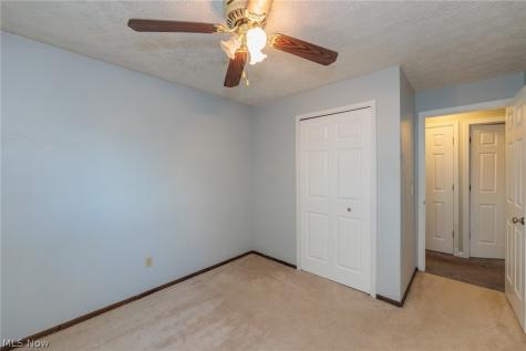 1012 Greenwich Avenue Grafton OH 44044