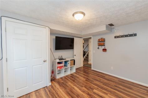 1012 Greenwich Avenue Grafton OH 44044