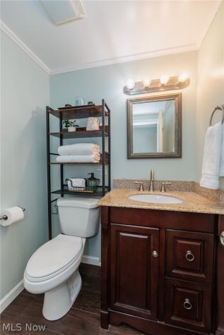 1012 Greenwich Avenue Grafton OH 44044