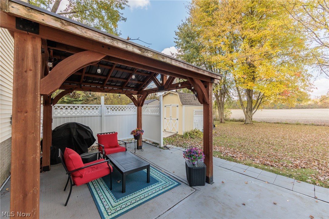 1012 Greenwich Avenue Grafton OH 44044