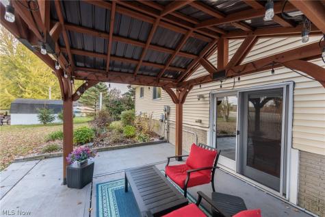 1012 Greenwich Avenue Grafton OH 44044