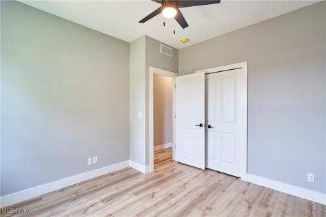 V/l 12 Carlton Drive Eastlake OH 44095