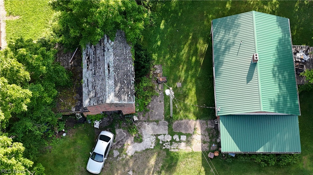 17721 Township Road 278 Coshocton OH 43812