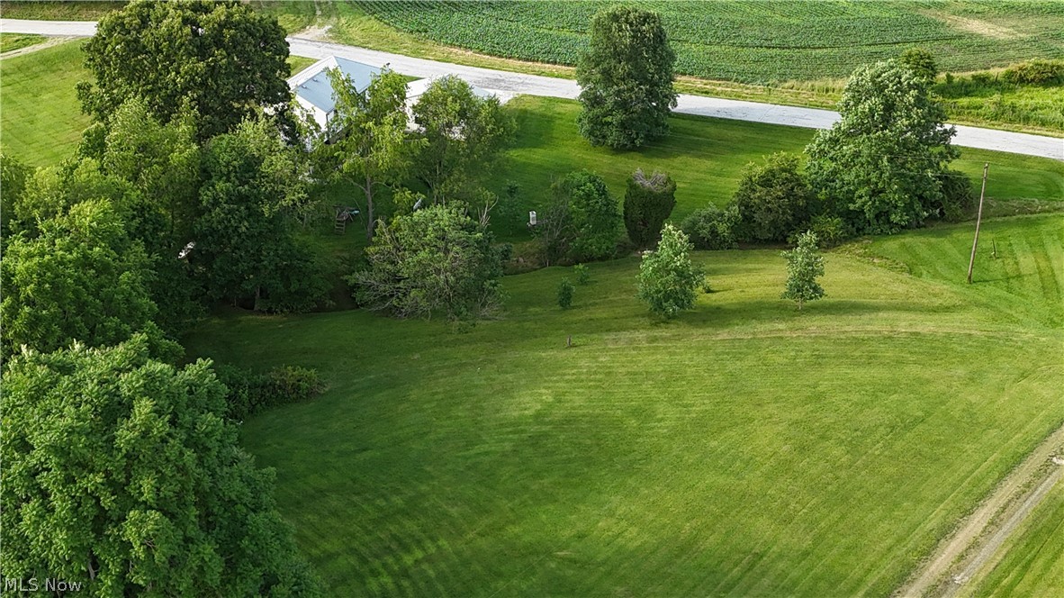 17721 Township Road 278 Coshocton OH 43812
