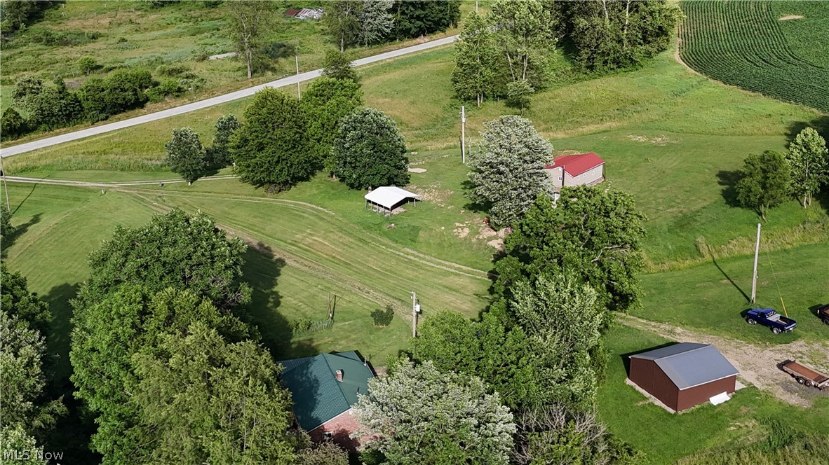 17721 Township Road 278 Coshocton OH 43812