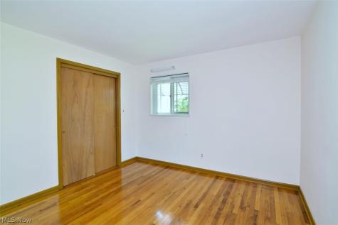 232 E 293rd Street Willowick OH 44095