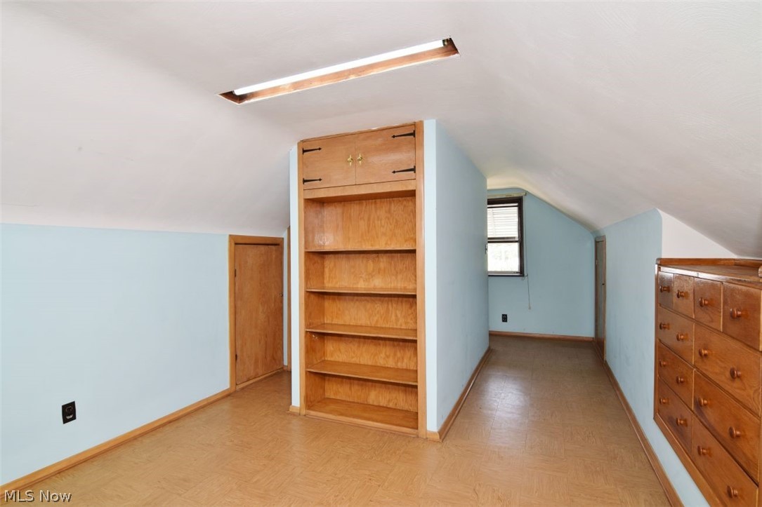 232 E 293rd Street Willowick OH 44095