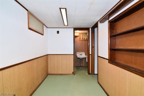 232 E 293rd Street Willowick OH 44095