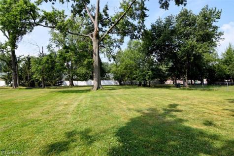 232 E 293rd Street Willowick OH 44095
