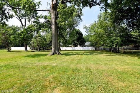 232 E 293rd Street Willowick OH 44095