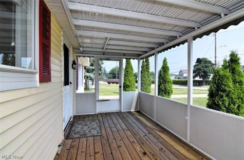 232 E 293rd Street Willowick OH 44095