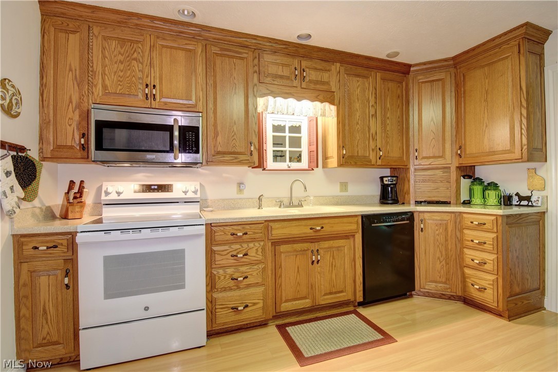 5771 County Road 407 Millersburg OH 44654