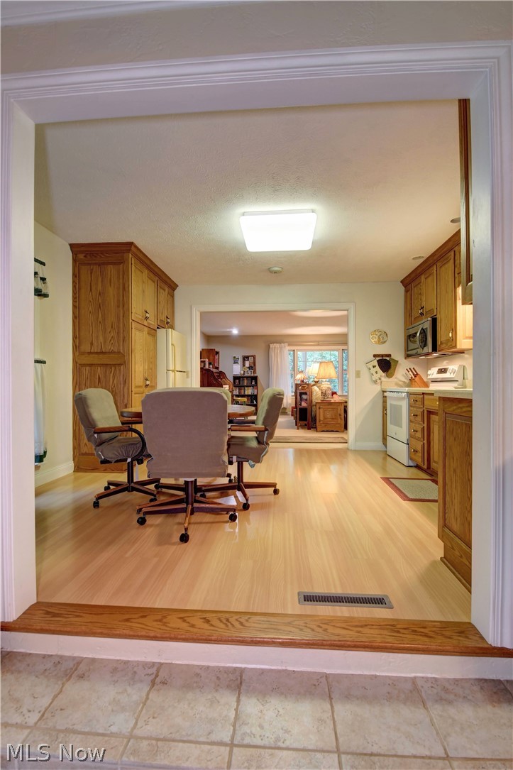 5771 County Road 407 Millersburg OH 44654