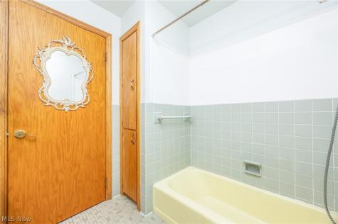910 Glendale Road Marietta OH 45750