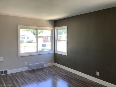 2308 Lincoln Avenue Parma OH 44134