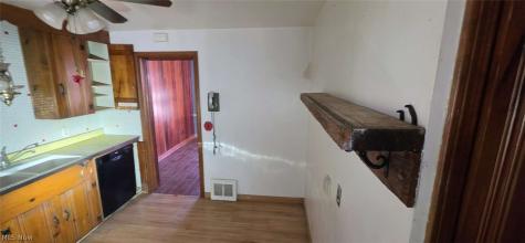 1111 Gordon Road Lyndhurst OH 44124