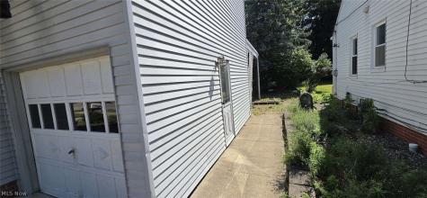 1111 Gordon Road Lyndhurst OH 44124