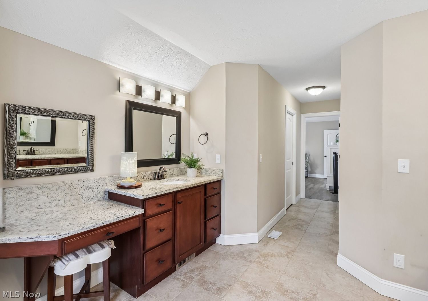 11141 Nicoles Way Chardon OH 44024