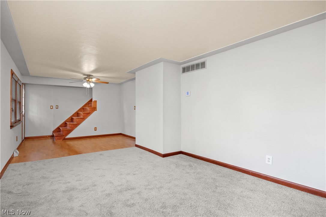 4905 Pinewood Drive Sheffield Lake OH 44054
