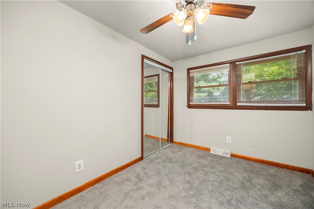 4905 Pinewood Drive Sheffield Lake OH 44054