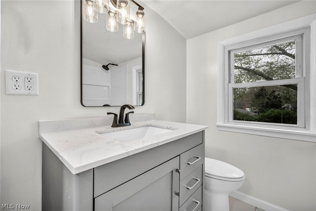 174 Tomahawk Drive Avon Lake OH 44012