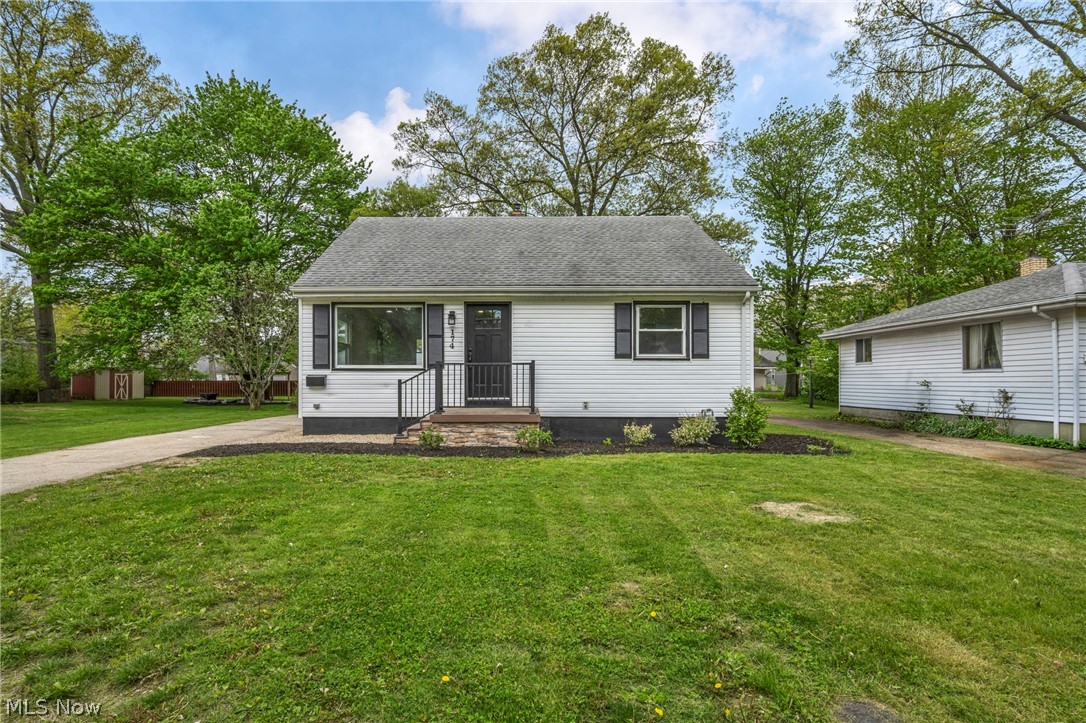 174 Tomahawk Drive Avon Lake OH 44012