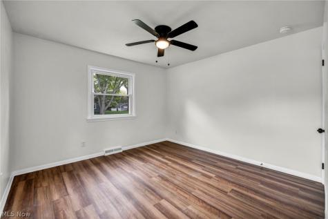 174 Tomahawk Drive Avon Lake OH 44012