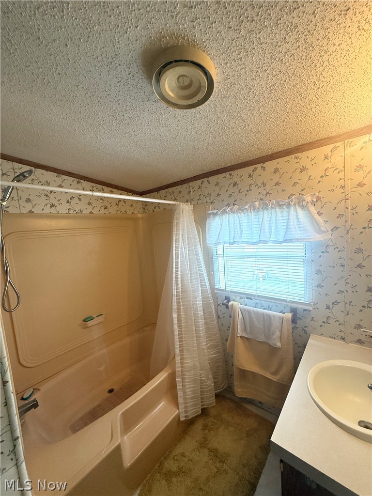 26240 Broadway Avenue Oakwood Village OH 44146