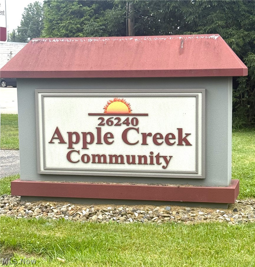 26240 Broadway Avenue Oakwood Village OH 44146