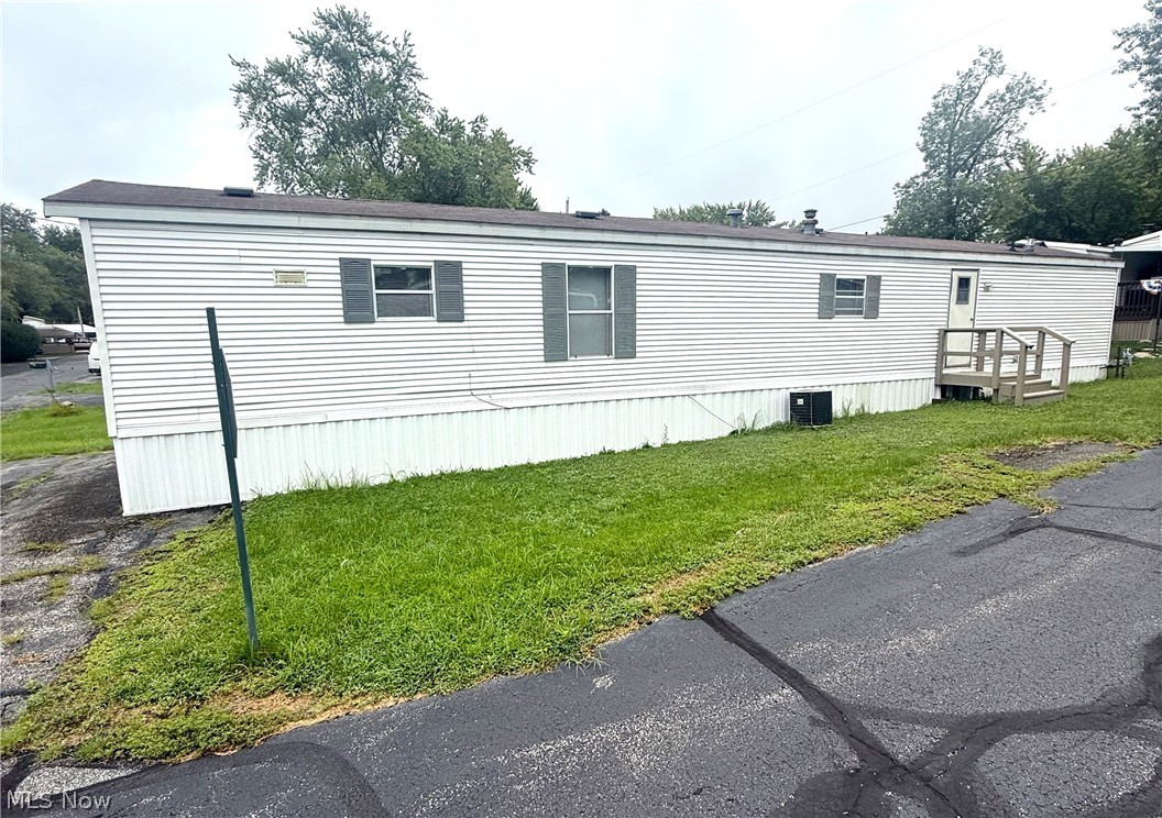 26240 Broadway Avenue Oakwood Village OH 44146
