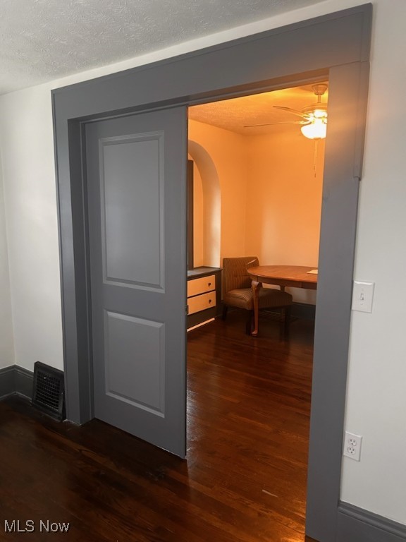 76 Hazelwood Avenue Barberton OH 44203