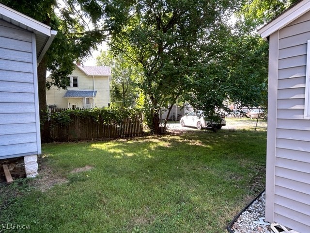 76 Hazelwood Avenue Barberton OH 44203