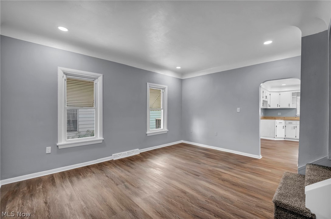 15607 Saranac Road Cleveland OH 44110