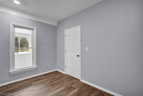 15607 Saranac Road Cleveland OH 44110
