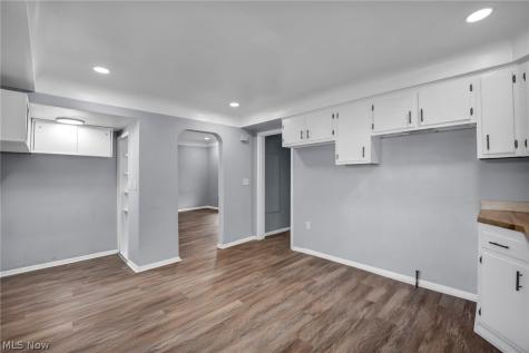 15607 Saranac Road Cleveland OH 44110
