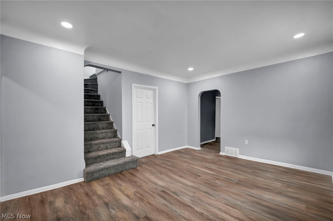 15607 Saranac Road Cleveland OH 44110